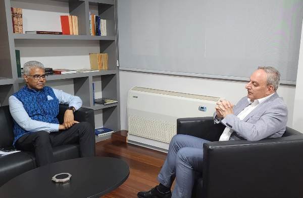 High Commissioner Mr. Manish had a productive meeting with Stefanos Stefanou, General Secretary of the Progressive Party of Working People (AKEL), in Nicosia.