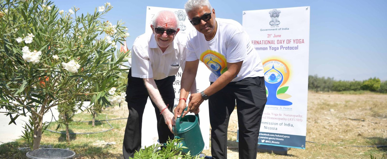 High Commissioner Mr. Manish planted “Neem Tree” (Azadirachta indica) alongwith Mayor of Athineou Mr. Kyriacos Kareklas as part of the Plant4Mother launched by PM Narendra Modi